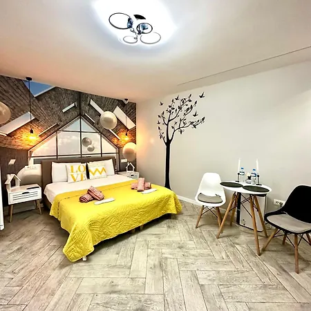 Stay Inn Central Brasov Ap 4 Exterior photo