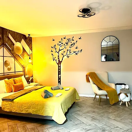 Stay Inn Central Brasov Ap 4 Exterior photo